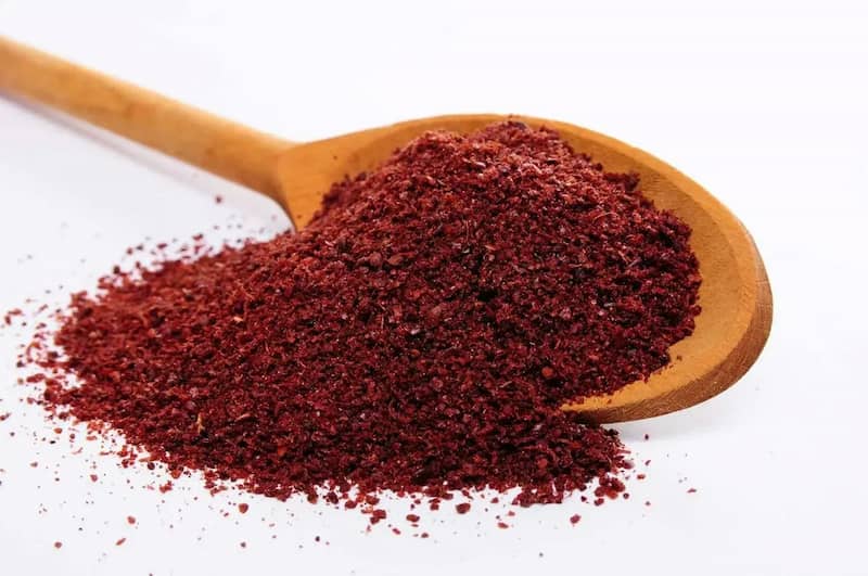سماق رومی تبریزیان انتخابی مناسب برای چاشنی انواع غذا